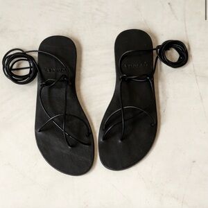 Thais Sandal by James design size 6